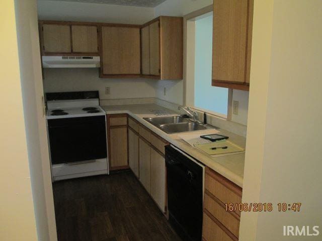 Building Photo - 1302 S Hickory Grove Ln