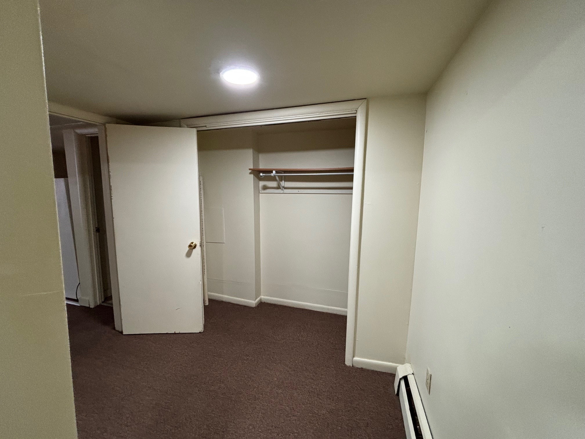 Building Photo - 190 Church St