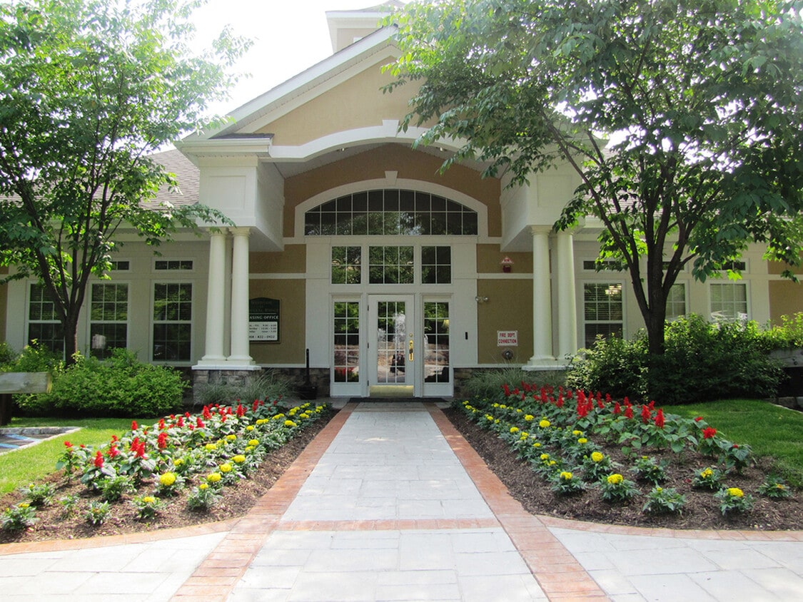 The Point At Watchung Watchung Nj Apartment Finder