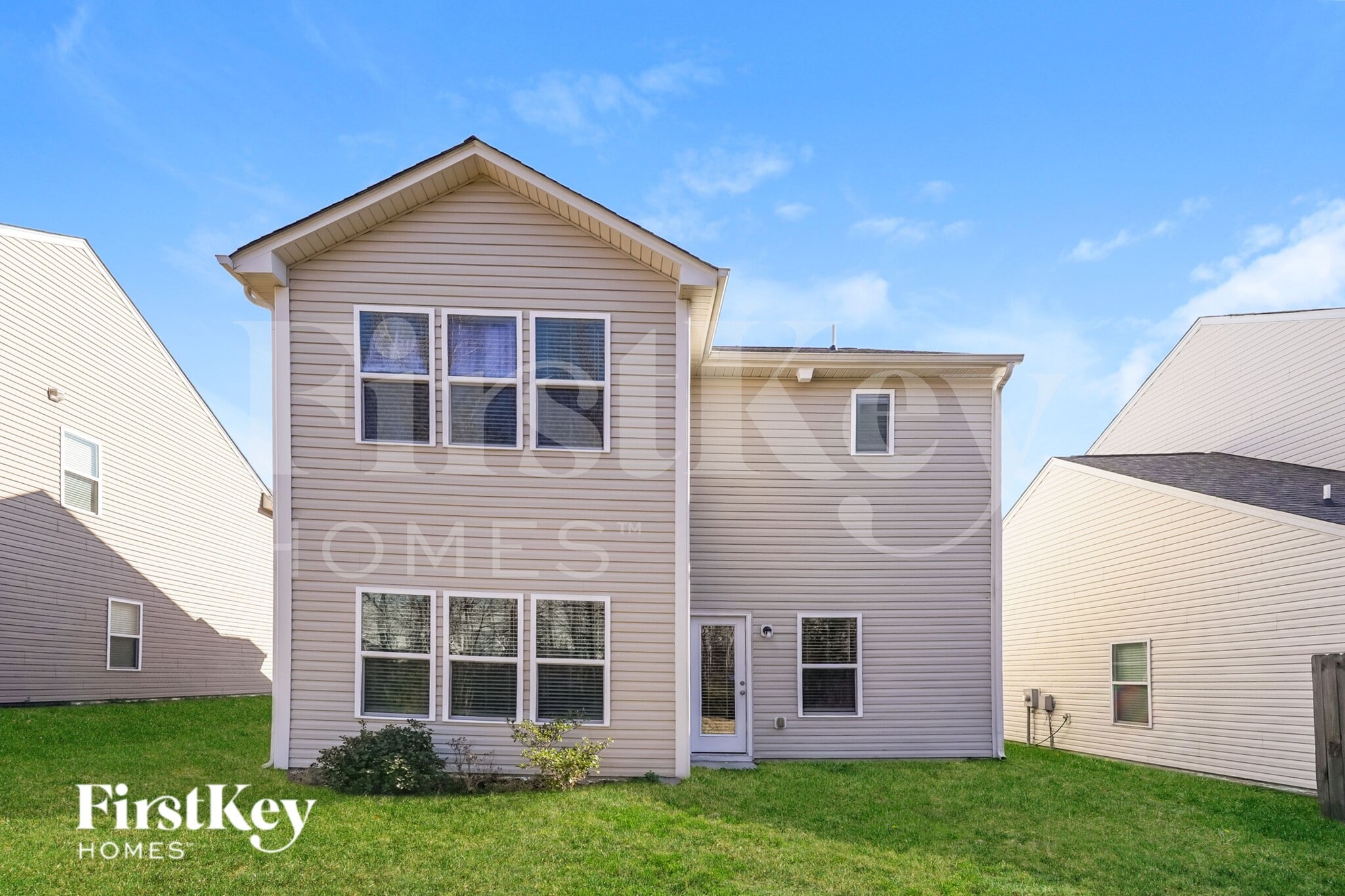 Building Photo - 409 Soaring St