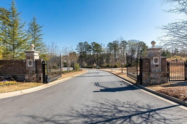 Building Photo - 5007 Bellmoore Park Ln