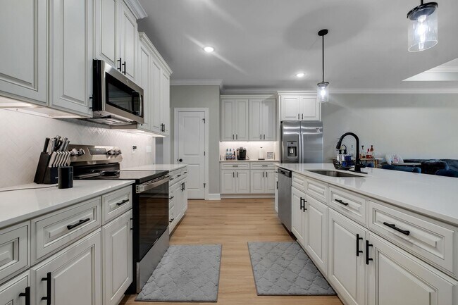 Building Photo - 11 Towles Rd