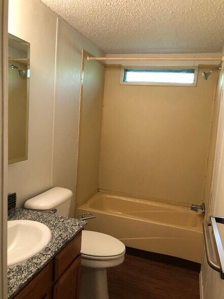 Building Photo - 603 Wildfire Dr