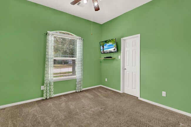 Building Photo - 15314 Hazen Point Dr