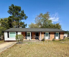 Building Photo - 5929 Spinner Rd