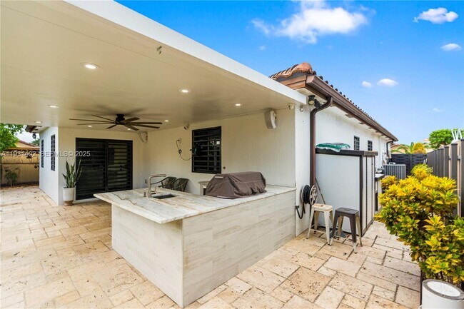 Building Photo - 11730 SW 229th Ln