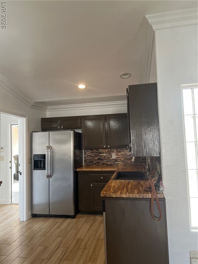 Building Photo - 5412 Lavender Ct