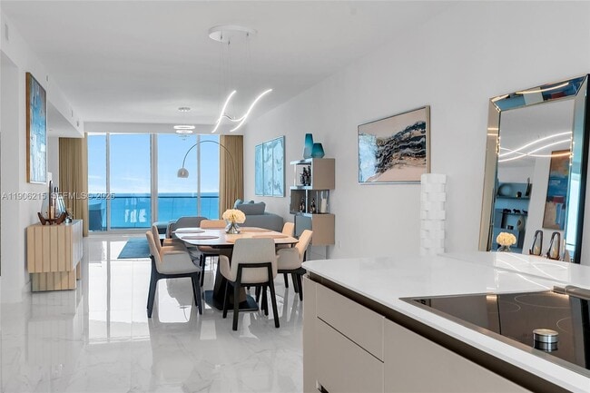 Building Photo - 16901 Collins Ave