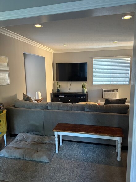 Building Photo - 7942 Mission Center Ct