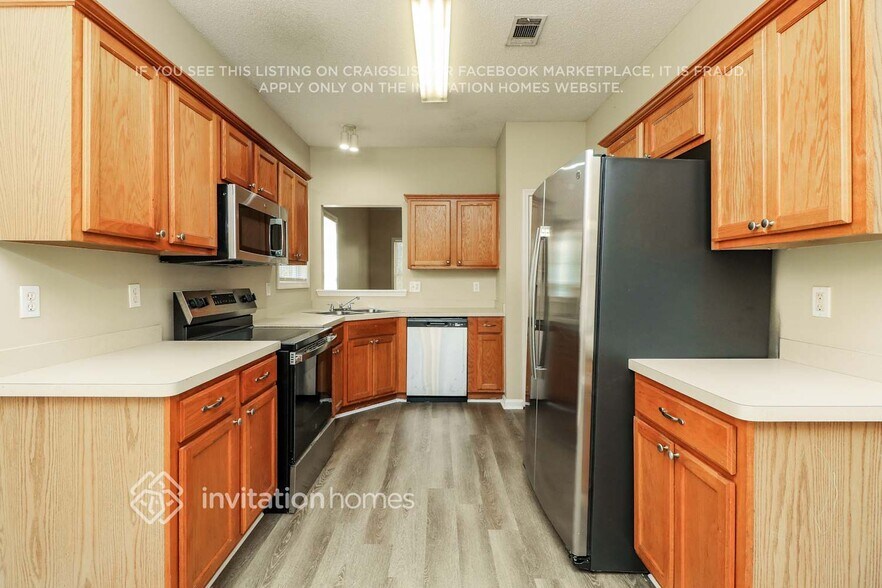 Building Photo - 1695 Hampton Pass