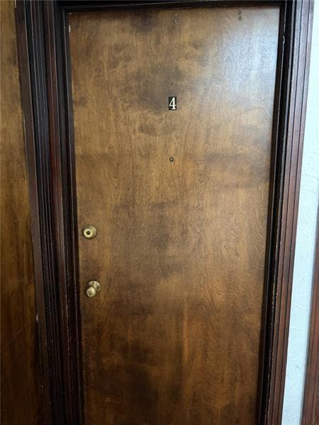 Building Photo - 5839 Darlington Rd