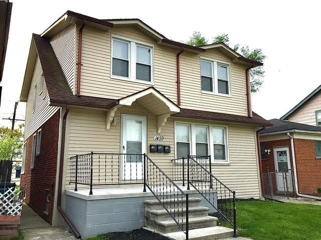 Primary Photo - 1459 Fort Park Blvd