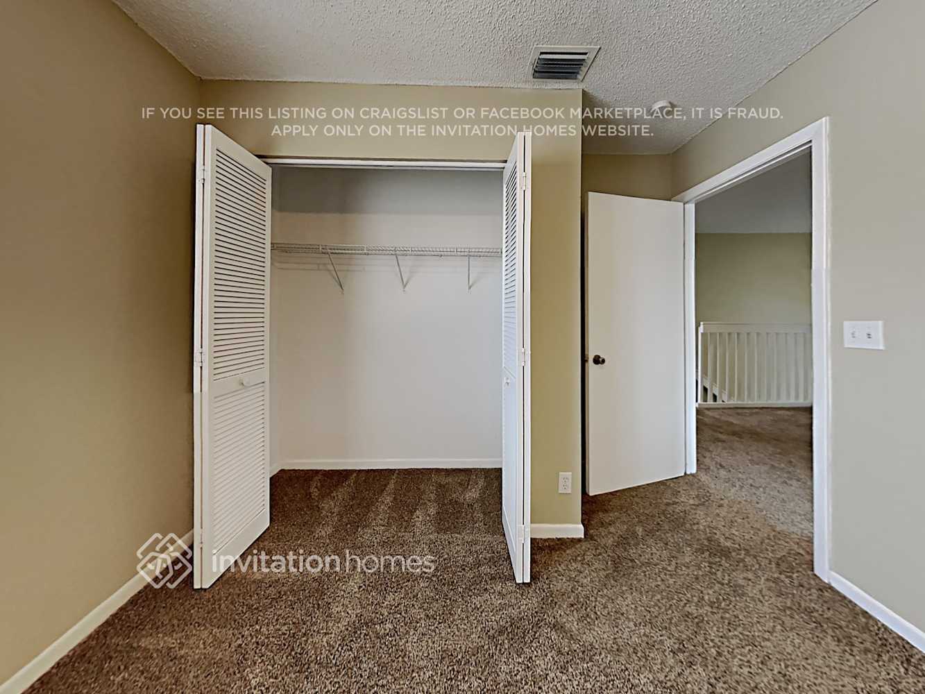 Building Photo - 10859 Buttonwood Lake Dr