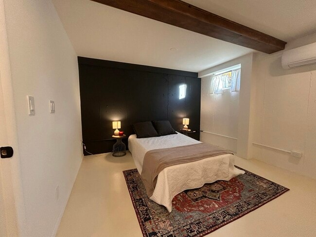 Building Photo - 315 E 4775 S