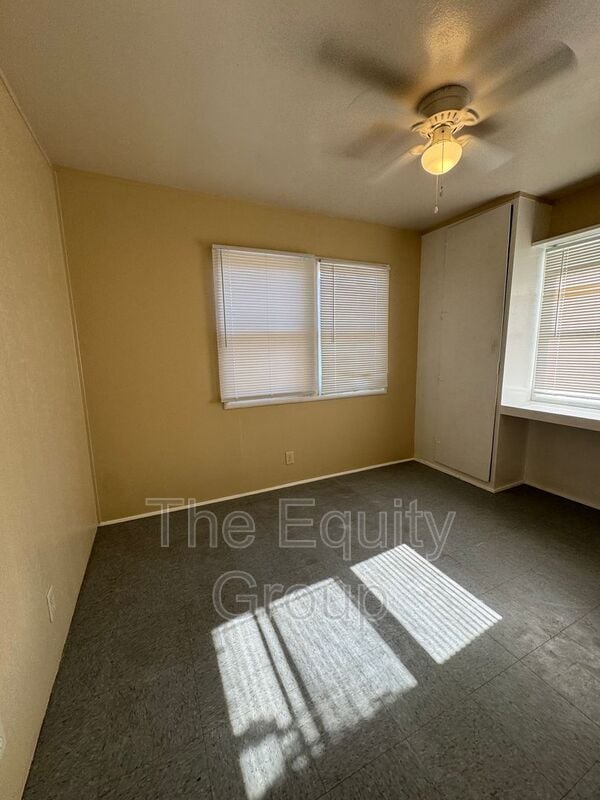 Building Photo - 702 N Jacob St
