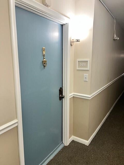 Building Photo - 1950 N Andrews Ave