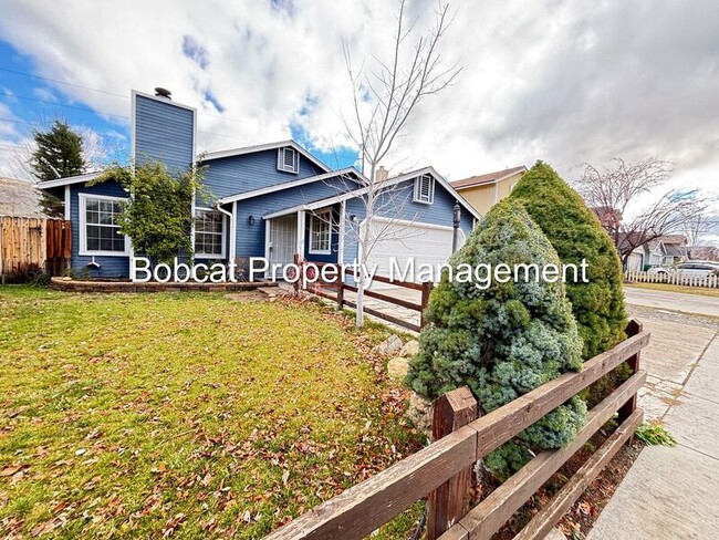 Building Photo - 2319 Blue Haven Ln