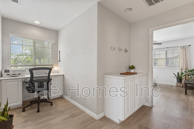 Building Photo - 91-2070 Kai 'Oli Street Apt 4404 - 1