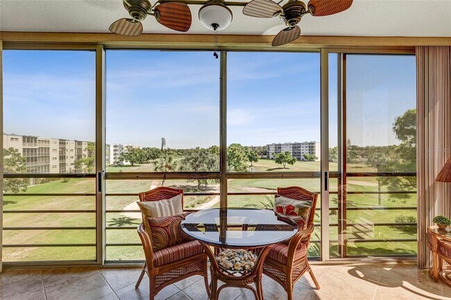 Building Photo - 4040 Ironwood Cir