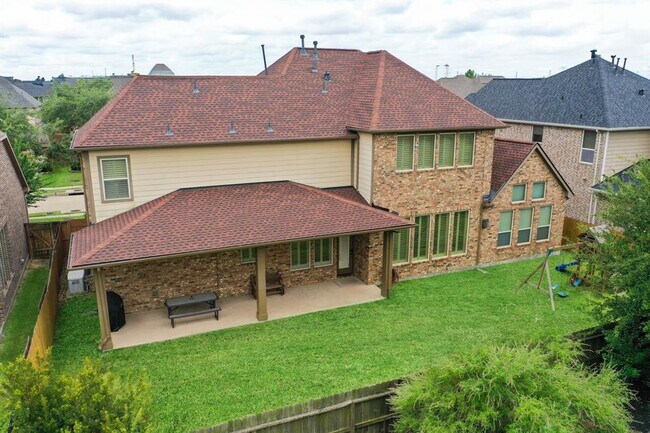 Building Photo - 18900 N Bee Cave Springs Cir