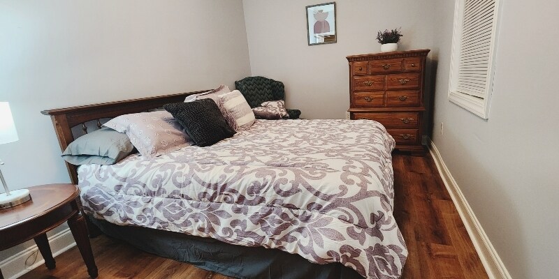 Building Photo - 285 Savannah Ave