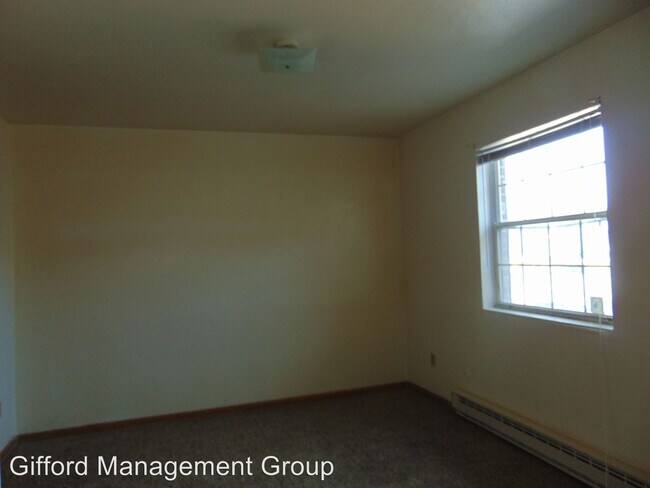 Building Photo - 4907 E Princess Anne Rd
