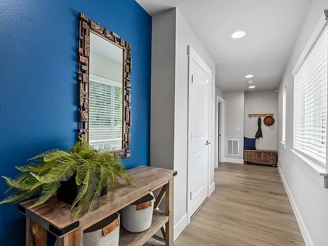 Primary Photo - 19606 3rd Dr SE