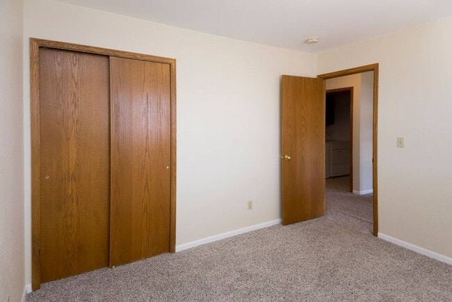 Building Photo - Home backing to foothills