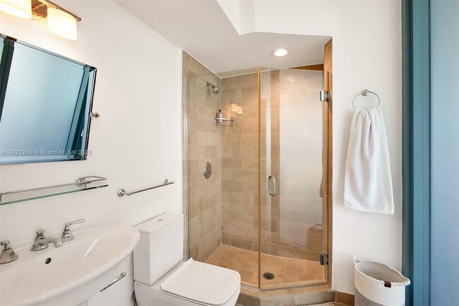 Building Photo - 1500 Ocean Dr