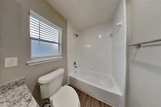 Building Photo - 20427 Blue Beech Dr