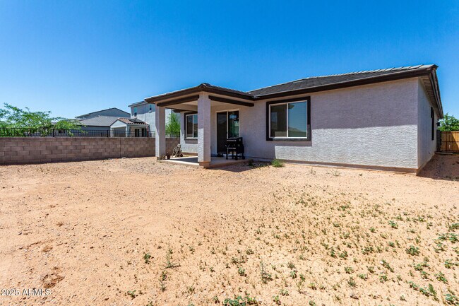 Building Photo - 18021 Avenida del Sol W