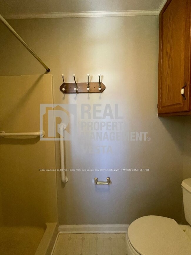 Building Photo - 4231 Laura Ann Pl