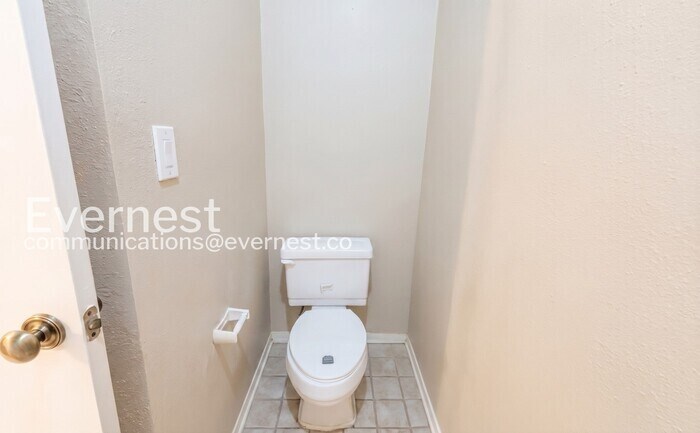 Building Photo - 3103 Hazy Park Dr