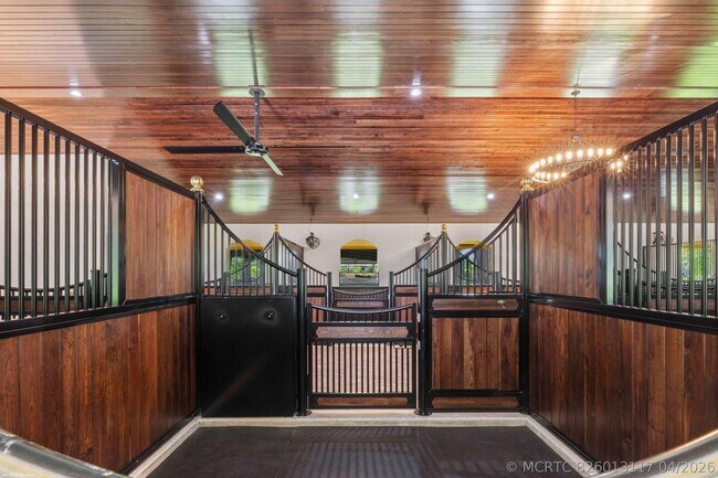 Building Photo - 4985 Stables Way