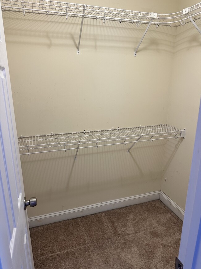 Building Photo - 134 Annie Rd