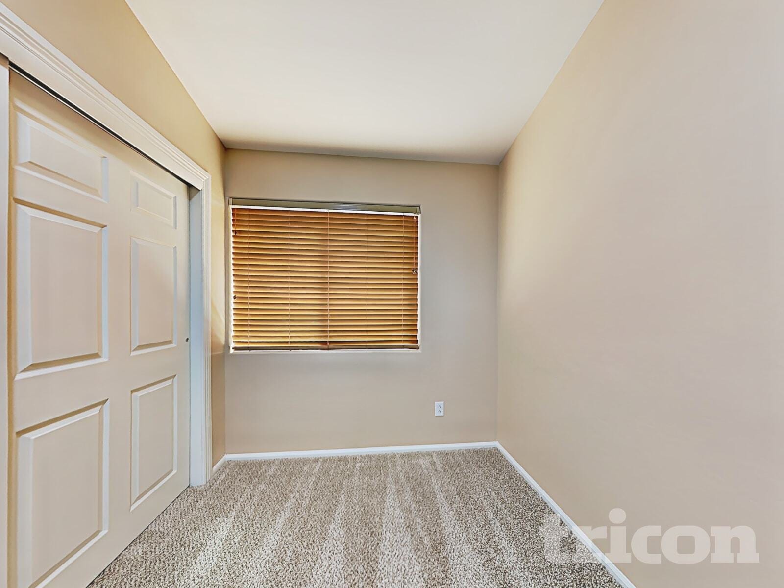 Building Photo - 2929 S 162nd Ln