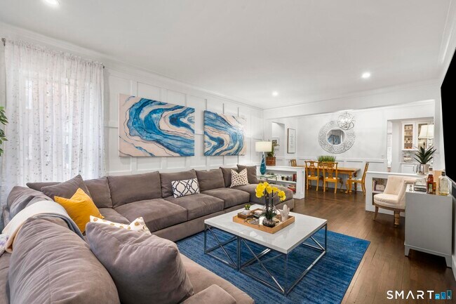 Building Photo - 70 Strawberry Hill Ave