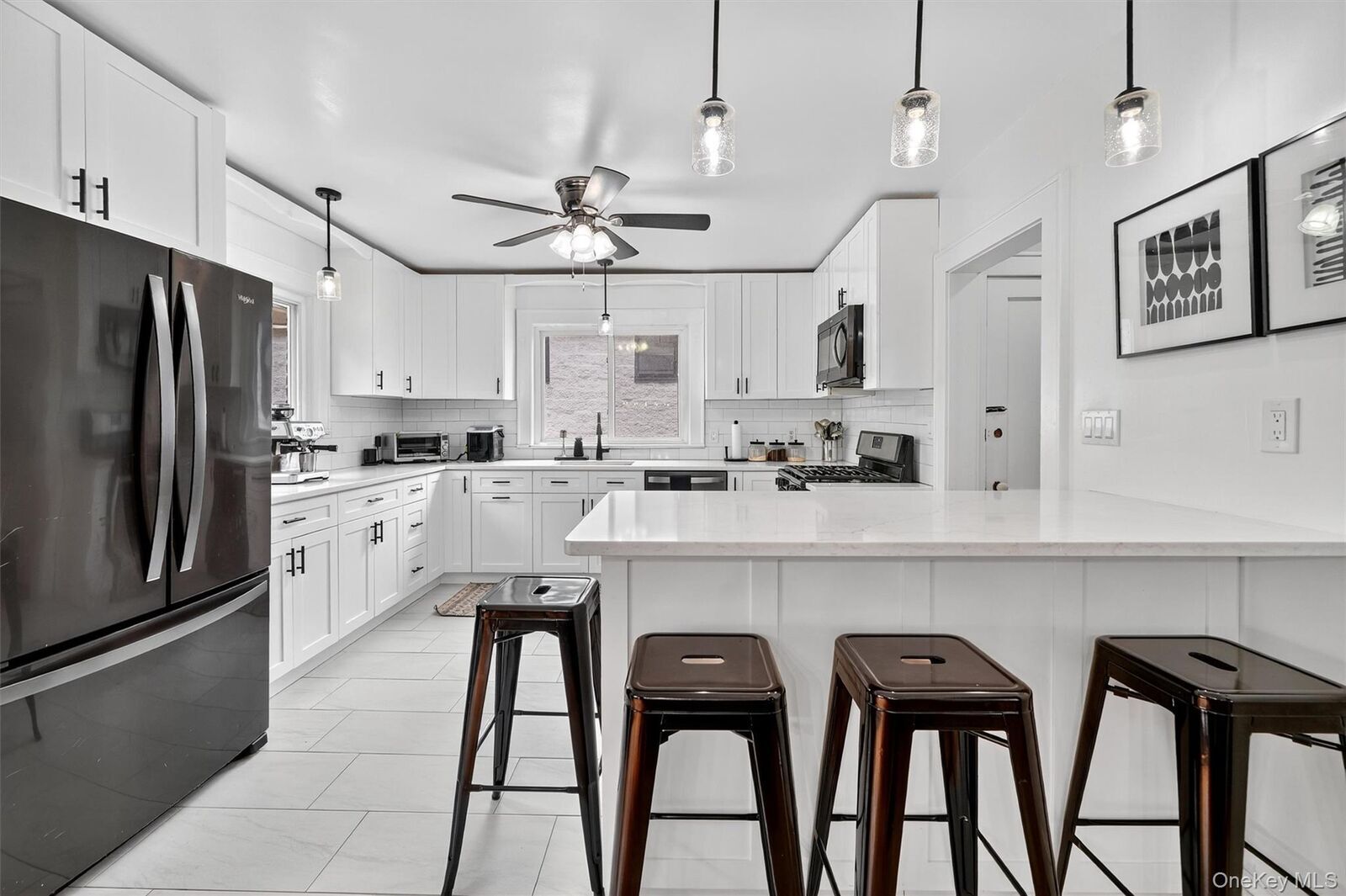 Building Photo - 260 High Ave