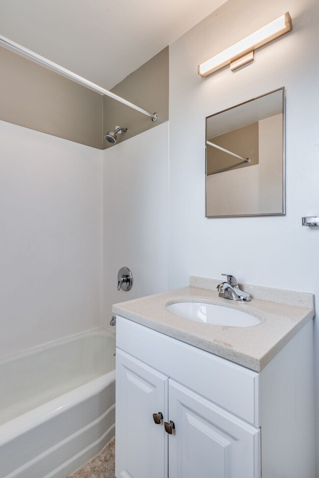 Building Photo - 3471 6th Ave NW