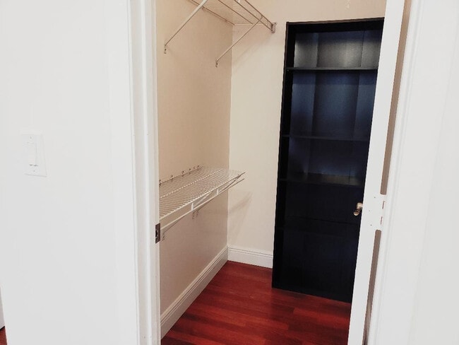 Building Photo - 89 SW 3rd St