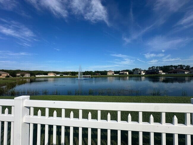 Building Photo - 2412 Country Pond Ct
