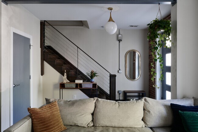 Building Photo - 3353 Tejon St