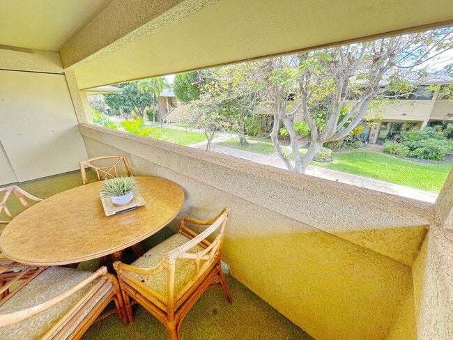 Building Photo - Maui Gardens - Central Kihei Resort Style Complex - Furnished 2 bed/1.5bath