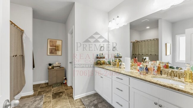 Building Photo - 7594 Mockernut Wy