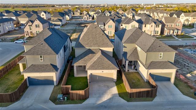 Building Photo - 724 Kendall Ln