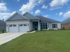 Building Photo - 9183 Helena Dr