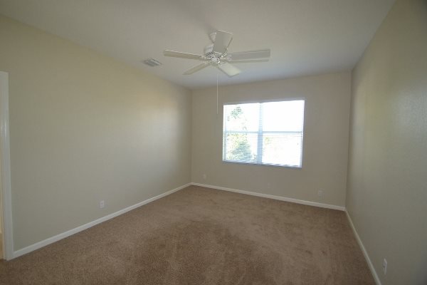 Building Photo - 1145 E Magnolia Cir