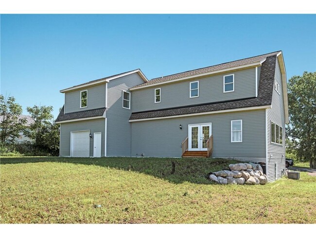 Building Photo - Rare 3 bed 4 bath no upgrade left out! 2 f...