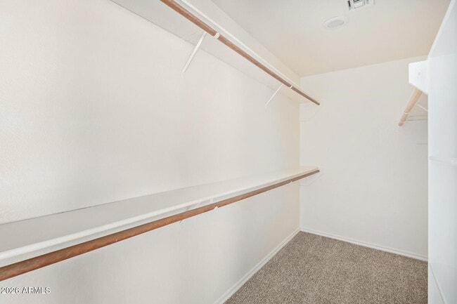 Building Photo - 8495 S Maple Ave