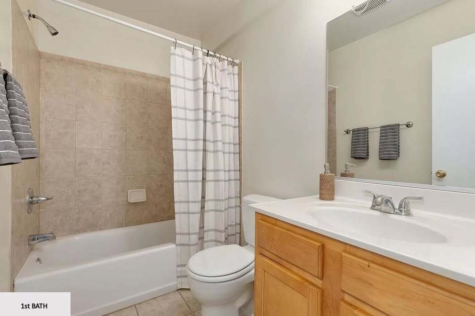 Building Photo - 4835 Berwyn House Rd